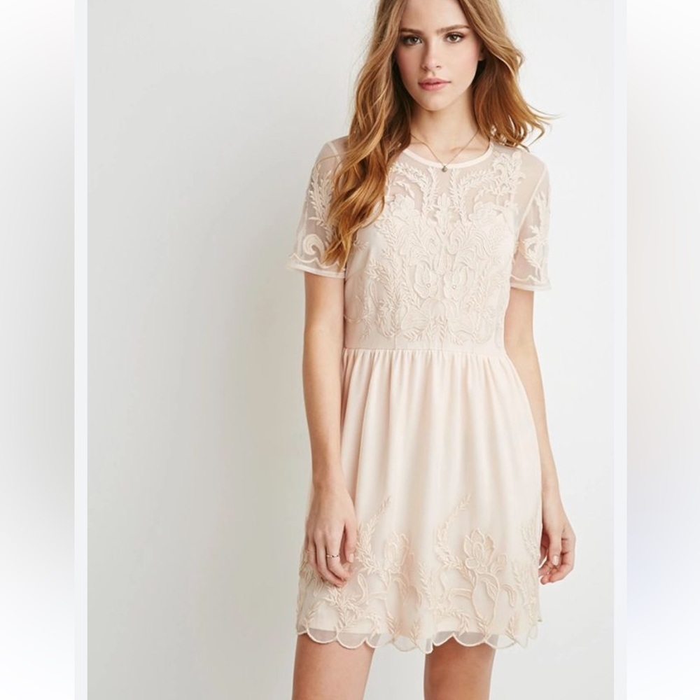 Forever 21 Cream Floral Mini Dress